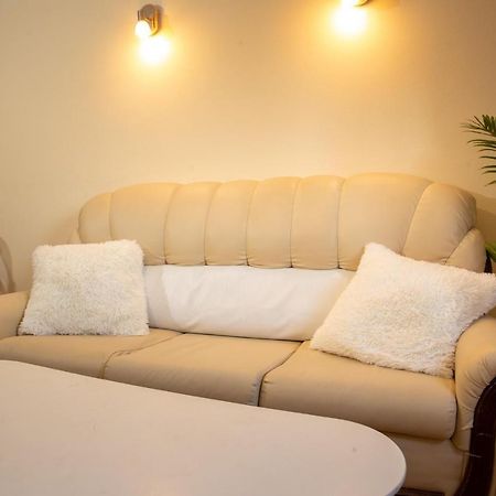 Apartment Midea 罗维尼 外观 照片